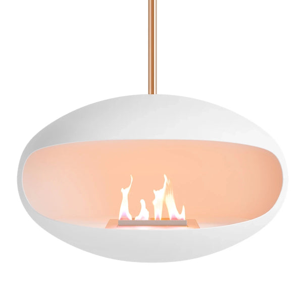 Aeris White + Tige en cuivre : une suspension lumineuse et sophistiquée pour des instants inoubliables.