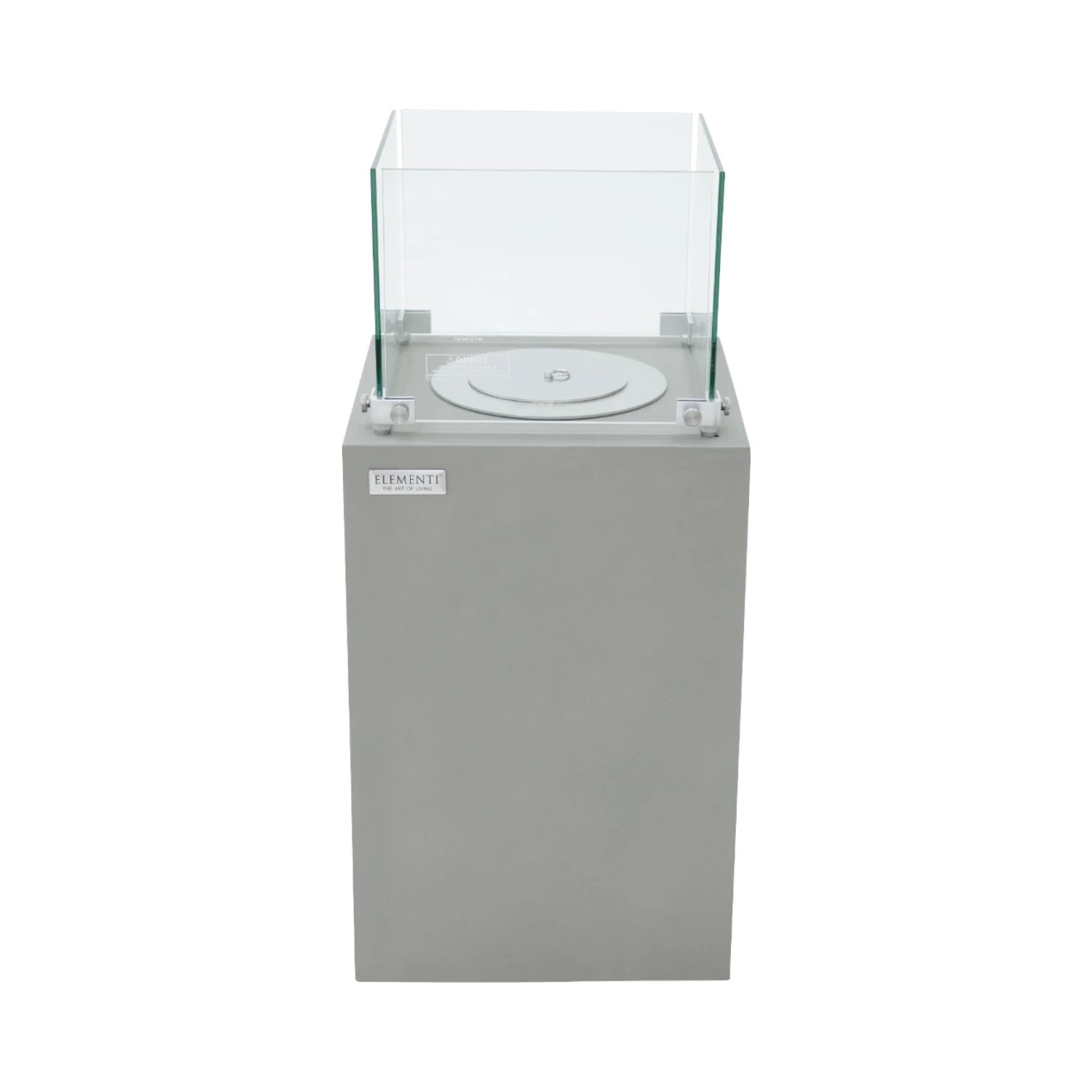 Imaginez la douce lueur de la cheminée bioéthanol OIA – Gris Espace, enveloppant votre intérieur d’une chaleur élégante et contemporaine.